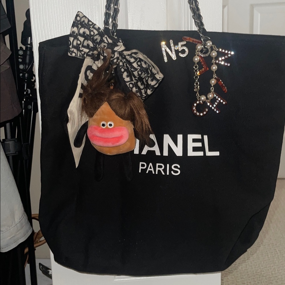 Never been used! Everyday bag, for all occasions, thank you for looking❤️❤️❤️